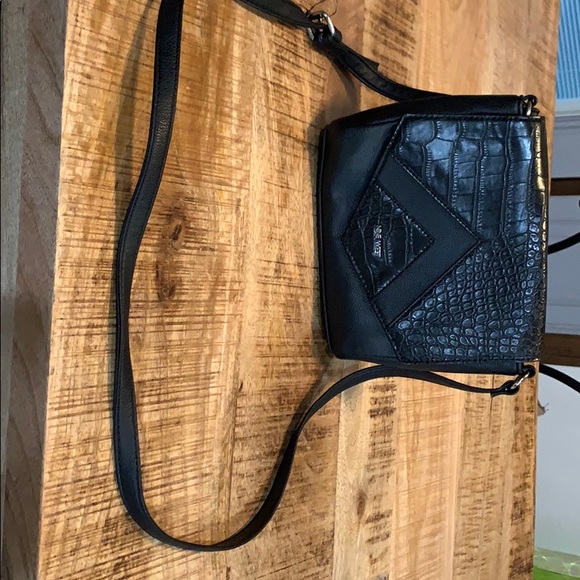 Nine West Shoulder Bag - Picture 1 of 4